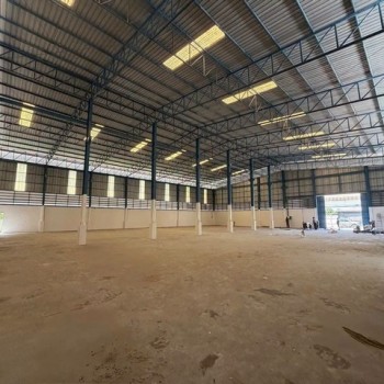 ให้เช่าโรงงาน หลังเดี่ยวปรับปรุงใหม่ พื้นที่สีม่วง บนถนนเทพารักษ์ สมุทรปราการ