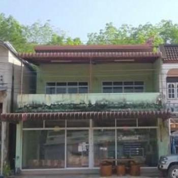 ขายอาคารพาณิชย์ ถ.สายสุราษฎร์ธานี-ตะกั่วป่า ต.เขาวง อ.บ้านตาขุน จ.สุราษฎร์ธานี
