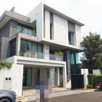 ขาย บ้านเดี่ยว โครงการบ้านกลางเมือง คลาสเซ่ ลาดพร้าว  กรุงเทพมหานคร