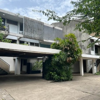 ให้เช่า #โฮมออฟฟิศ Private Garden view Duplex Office ใจกลางอารี #ใกล้BTSอารี