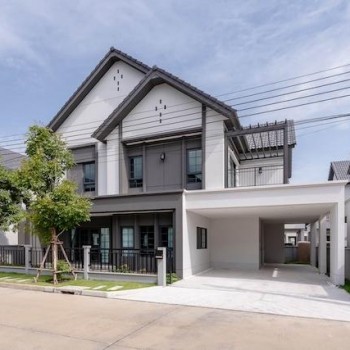 ให้เช่าบ้านเดี่ยว 2 ชั้น 59.8 ตร.ว. Centro บางนา เฟส 2 ถ.บางนา ใกล้ Mega Bangna