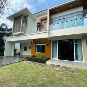 บ้านเดี่ยว 122.4 ตร.วา 246 ตร.ม.  เฟอร์นิเจอร์ครบ เพอร์เฟค มาสเตอร์พีซ 3 สุขุมวิท 77- สุวรรณภูมิ