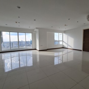 Spacious River View Condo with Easy Access to BRT and Expressway at Supalai Prima Riva