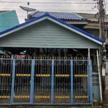 ขายด่วน บ้านแฝด ซอยวัดใหม่ผดุงเขต นนทบุรี ทำเลดี ใกล้ MRT สถานีตลาดบางใหญ่ 