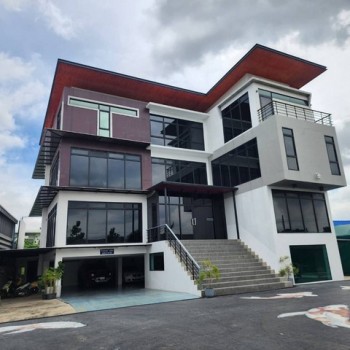 T26-319 ขาย สำนักงาน - ชั้นทั้งหมด 4 ชั้น 36000000 บาท