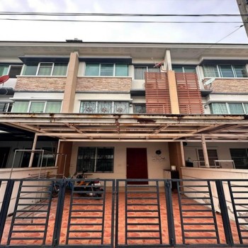 ขายทาวน์โฮม 3 ชั้น 20 ตรว. หมู่บ้านทาวน์พลัส เกษตร – นวมินทร์ ถนนคลองลำเจียก หลังบุญถาวรเกษตรนวมินทร