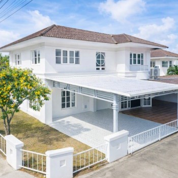 หาดพยูน700ม.บ้านฉาง บ้านเดี่ยว 2 ชั้น  เฟอร์ Chic Republic บรรยากาศเงียบสงบ 3นอน 3น้ำ 82ตร.ว. 325 ตร