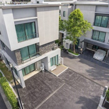 CDC 500ม.Central EastVille Chic Republic ให้เช่าบ้านเดี่ยว 3ชั้น 4นอน เอกมัย-เกษตร สุคนธสวัสดิ์ รามอ