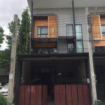 ขายทาวน์โฮม 3 ชั้น หมู่บ้าน Eco-Space เกษตร-นวมินทร์3 ใกล้ Chocolate ville
