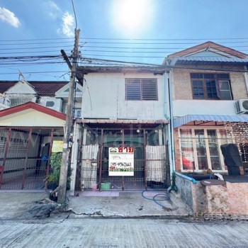 ขายด่วน ทาวน์เฮ้าส์ รุ่งเรืองเฮ้าส์ พหลโยธิน 54 ทำเลดี เดินทางสะดวก