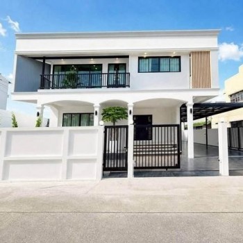 ขายบ้านเดี่ยว นวมินทร์ 127 บ้านสไตล์ Modern Craftmanship สวยพร้อมเข้าอยู่