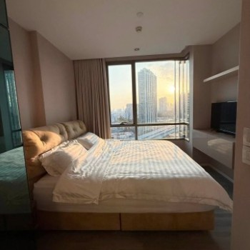 The Room Sukhumvit 69 privacy security 15th floor BTS Phra Khanong