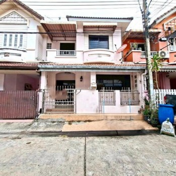 ขายทาวน์เฮ้าส์ปทุมธานี โครงการ วรางกูล คลอง 3 อำเภอลำลูกกา