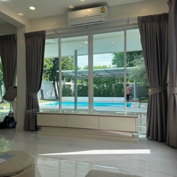 P744 ให้เช่าบ้านเดี่ยวพร้อมสระว่ายน้ำ สุขุมวิท 54 ใกล้ BTS อ่อนนุช 800 เมตร รับสัตว์เลี้ยง ตกแต่งสวย