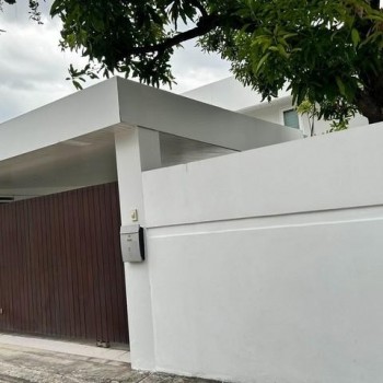 ให้เช่าบ้านเดี่ยว ย่านพระราม 9 ซอย 43 ใกล้ The Nine Center Rama 9 เหมาะสำหรับอยู่อาศัย หรือทำ Home O