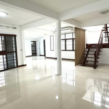 ให้เช่าHomeoffice 2ชั้นหลังมุม 405 ตร.ม.ย่านลาดพร้าว48สุทธิสารใกล้MRTภาวนา,MRTสุทธิสาร