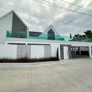 LV53611 ขาย Pool Villa Larelana Villa ลาเรลานา วิลล่า ชลบุรี ที่ห้วยใหญ่พัทยา หลังติดอ๊อฟฟิต