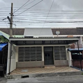 HR 10373 ให้เช่าทาวน์เฮ้าส์ 2 ชั้น ย่านพหลโยธิน บางเขน  ใกล้ BTS สายหยุด 150 เมตร Renovated ใหม่ เหม