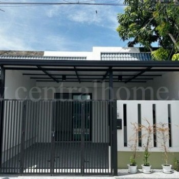 จองด่วน ทาวน์เฮ้าส์ อยู่เจริญ 2 ลำลูกกา - คลอง 4 รีโนเวทใหม่ บ้านสวย ราคาถูก
