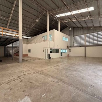 โกดัง คลังสินค้า ลาดหลุมแก้ว 400 ตรว  พื้นที่สำนักงาน, โกดังเก็บสินค้า