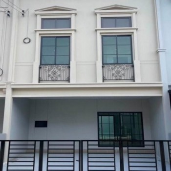 HR 10401 ให้เช่าทาวน์โฮม 2 ชั้น 4 ห้องนอน สิริเพลส พัฒนาการ เฉลิมพระเกียรติ ร.9 ใกล้สวนหลวง ร.9