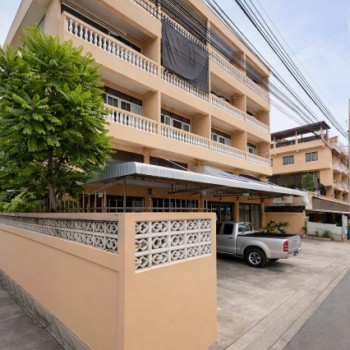 ตลาดบางขุนศรี 300 ม. MRT ไฟฉาย 699 ม. MRT บางขุนนนท์ 899 ม. อาคารพาณิชย์ 5 ชั้น 3นอน   Makro 460ม. ห