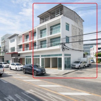 260902gkunis ให้เช่า อาคารพาณิชย์ อุดมสุข สุขุมวิท 103 อาคาร Showroom 2 คูหาห้องหัวมุม 8น้ำ สินแพทย์