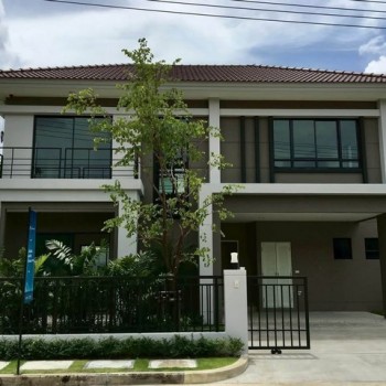 ขายบ้านเดี่ยวหลังใหญ่ 55.7 ตร.ว. 5 ห้องนอน Life Bangkok บูเลอวาร์ด รามอินทรา 105 ติดรถไฟฟ้าสายสีชมพู