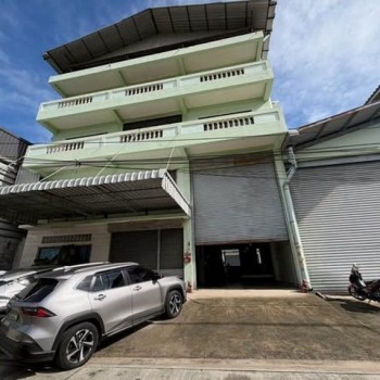ให้เช่าโรงงาน/คลังสินค้า พื้นที่ใช้สอย 5,520 ตรม. ซอยเอกชัย 94 บางบอน กรุงเทพ