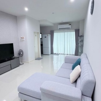 ให้เช่าทาวโฮม3ชั้น ใกล้จุดขึ้น-ลงทางด่วนรามอินทรา-อาจณรงค์  ย่านสายใหม บ้านกลางเมืองวัชรพล สุขาภิบาล