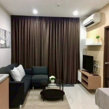 ขายคอนโดพร้อมอยู่ ศรีราชา โครงการ The Sky Condo เครื่องใช้ไฟฟ้าครบ TP-C2458