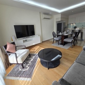H Sukhumvit 43 Spacious Clean 10th Floor BTS Phrom Phong