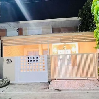 ขายบ้านสวย พร้อมอยู่ หมู่บ้านกีรติ รีโนเวทใหม่ทั้งหลัง ฟังก์ชันครบ หนองรี ชลบุรี