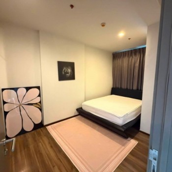 Ceil by Sansiri comfortable private 6th floor BTS Ekkamai