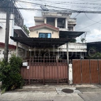 ทาวน์เฮ้าส์ ซอย รัตนาธิเบศร์ 19 นนทบุรี ทำเลดี ราคานายทุน MRT สะพานพระนั่งเกล้า