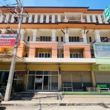 อาคารพาณิชย์ 4 ชั้น ติดถนนพระราม 2 ทำเลดี ใกล้เซ็นทรัลมหาชัย