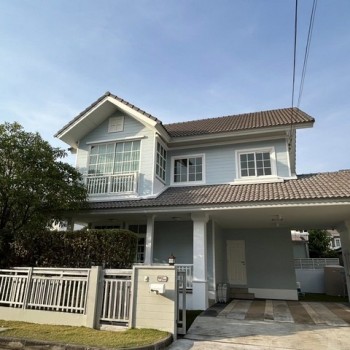 ให้เช่า บ้านเดี่ยว บุราสิริ ปัญญาอินทรา Burasiri Panya Indra บ้านสไตล์ยุโรป New England Colonial ถนน