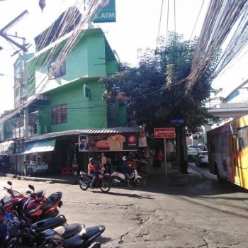 ขายอาคารพาณิชย์3คูหา 4ชั้น 60ตร.ว. ลาดพร้าว132ใกล้เดอะมอล์ลบางกะปิ เหมาะทำธุรกิจ ราคา21ล้านบาท