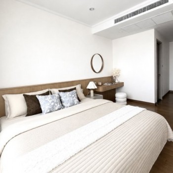Supalai Oriental Sukhumvit 39 Conveniently 12th floor BTS PhromPhong
