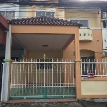 ให้เช่าทาวน์เฮาส์ 2 ชั้น หมู่บ้านมัณทิรา ซอยรามคำแหง160 ซอยมิสทีน โครงการมีสระว่ายน้ำ เข้า-ออกได้หลา