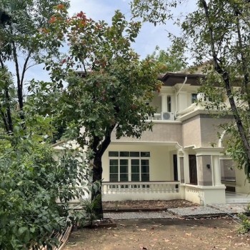 BH4338 ขายและให้เช่าบ้านเดี่ยวหรู หมู่บ้านลดาวัลย์ รามอินทรา กม.2 หลังไข่แดงใจกลางโครงการ ติดถนนใหญ่