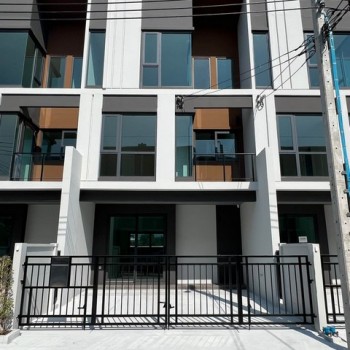 ให้เช่าทาวน์โฮม 3 ชั้น 3 ห้องนอน บ้านกลางเมือง รามคำแหง 174 สเตชั่น บ้านใหม่ พร้อมอยู่ ทำเลทองติดรถไ