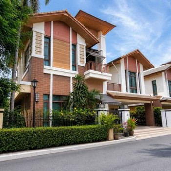 LV53619 ให้เช่า บ้านแสนสิริ สุขุมวิท 67 Baan Sansiri Sukhumvit 67 บนทำเลศักยภาพถนนสุขุมวิท ใกล้ทางด่