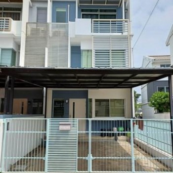 ให้เช่าทาวน์โฮม 3 ชั้น 20 ตร.ว. โครงการบ้านใหม่ พระราม 9-ศรีนครินทร์ ซ.กรุงเทพกรีฑา 7
