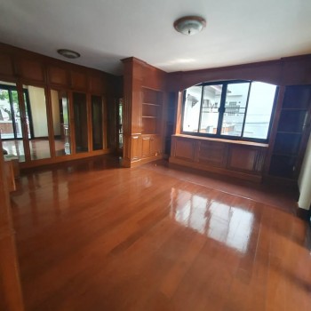 ให้เช่าบ้าน  ใกล้สีลม สาทร และเย็นอากาศ ใกล้Central Plaza พระราม 3 ตรงข้าม One Bangkok ใกล้ MRT ลุมพ