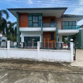 บ้านเดี่ยว นาราวิลล่า บ้านฉาง  ถูกสุดและใหญ่สุดในโครงการ