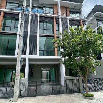 ให้เช่าทาวน์โฮม โครงการ พรีเมี่ยม เพลส มิกซ์ ซอยนวมินทร์ 133 Premium Place Mix ติดถนนนวมินทร์ ใกล้ F