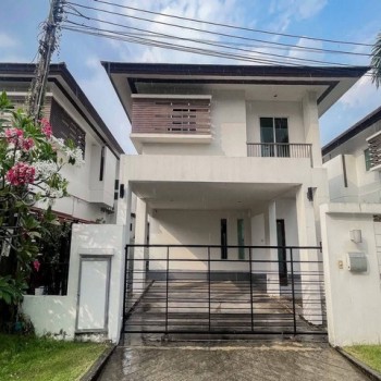 ให้เช่าบ้านเดี่ยว 2 ชั้น 59 ตรว. 3 ห้องนอน เนอวานา บียอนด์ ไลท์ พระราม 9 กรุงเทพกรีฑา 32 ใกล้สนามกอล
