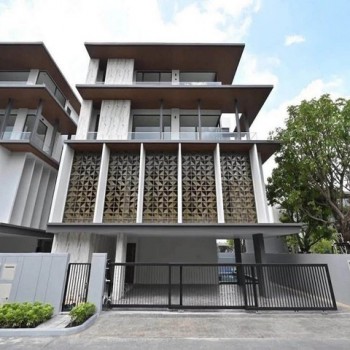 ขายบ้านเดี่ยวหรู 3.5 ชั้น 423 ตรม. อาร์เทล อโศก-พระราม 9 Artale Asoke - Rama 9 ขายด่วน บ้านตัวอย่างจ