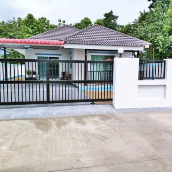 1 ขาย บ้าน ถูกมาก! ขายต่ำกว่าประเมิน บ้านเดี่ยวสร้างใหม่72ตรว.3นอน ใกล้ รพ.สันป่าตอง  เชียงใหม่ 086-